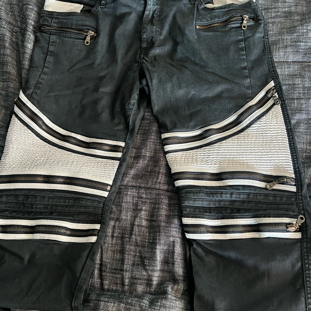 Robins Jeans The Show mens size 38 Jeans!!!
